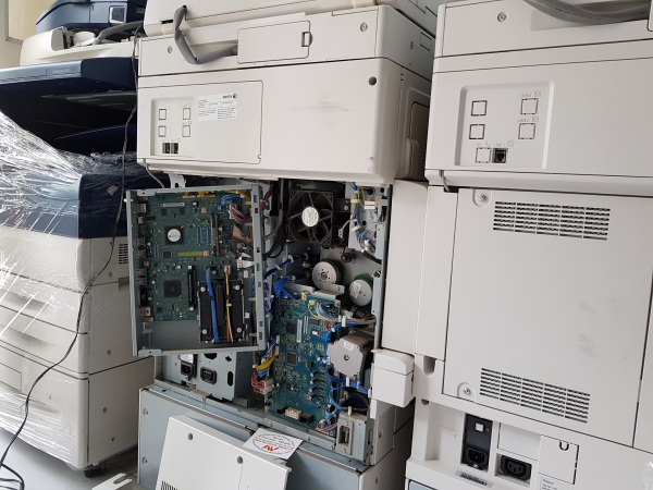 Tháo máy photocopy Xerox hàng gỡ máy hàng zin theo máy hàng chính hãng tháo máy FujiXerox coier